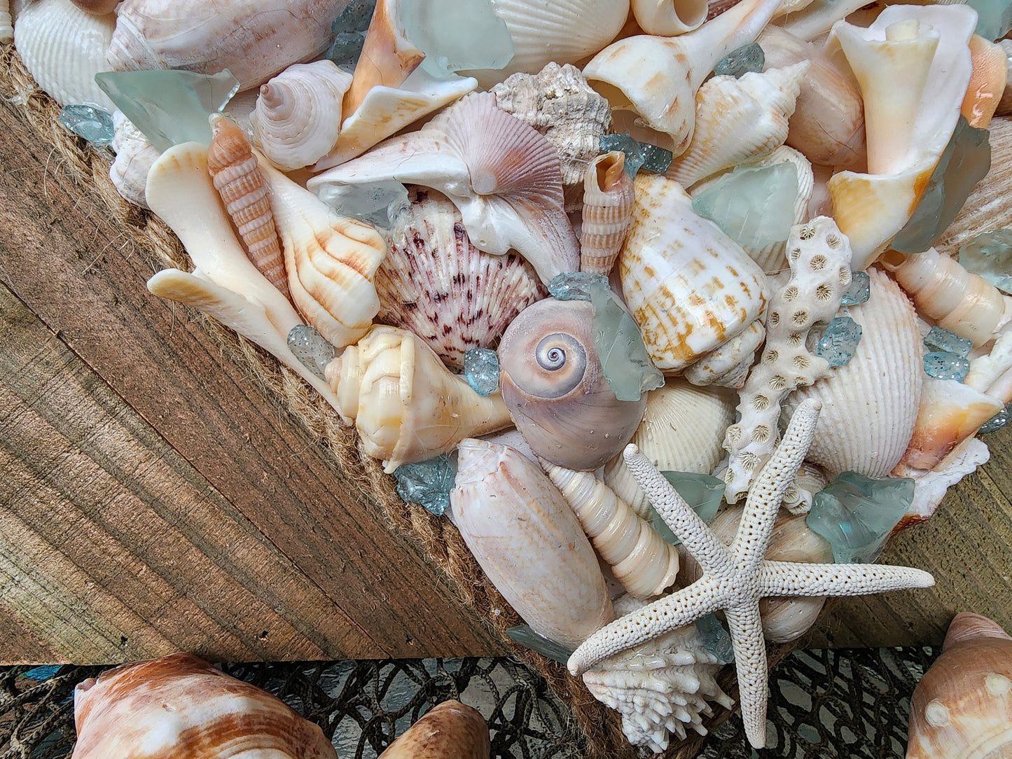 Seashell and sea glass heart decor, seashell art, coastal heart, coastal wall art hanging, sea glass wall hanging, Valentine's gift, wedding