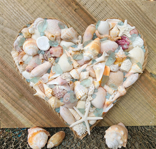 Seashell and sea glass heart decor, seashell art, coastal heart, coastal wall art hanging, sea glass wall hanging, Valentine's gift, wedding
